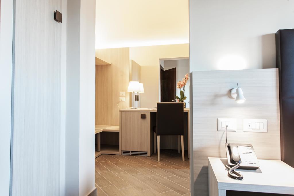 Hotel Los Angeles Assisi Eksteriør billede