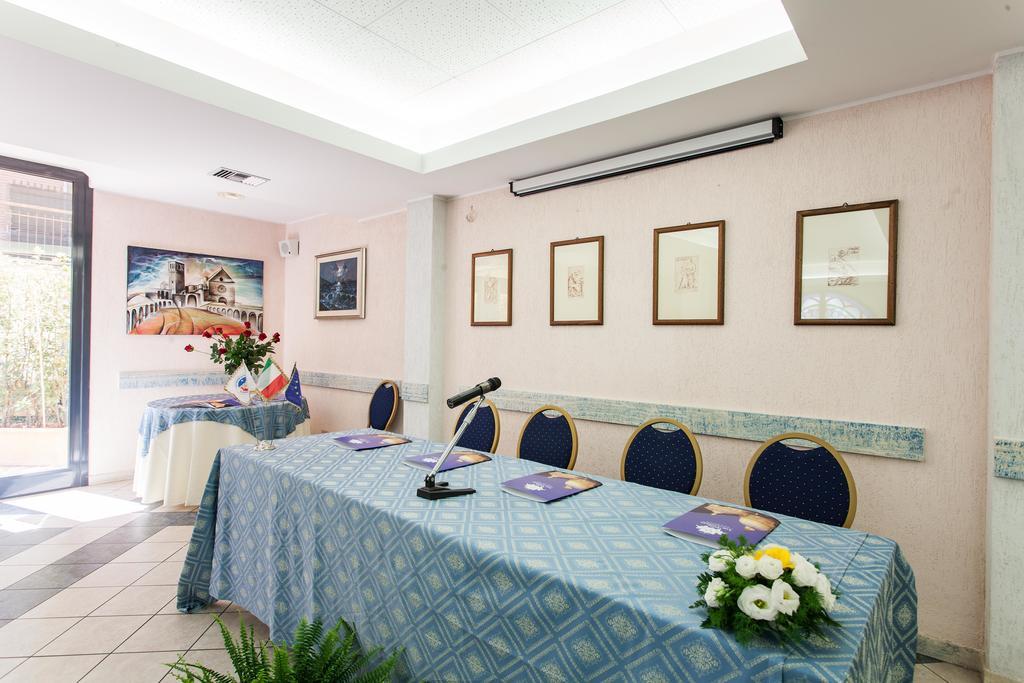 Hotel Los Angeles Assisi Eksteriør billede